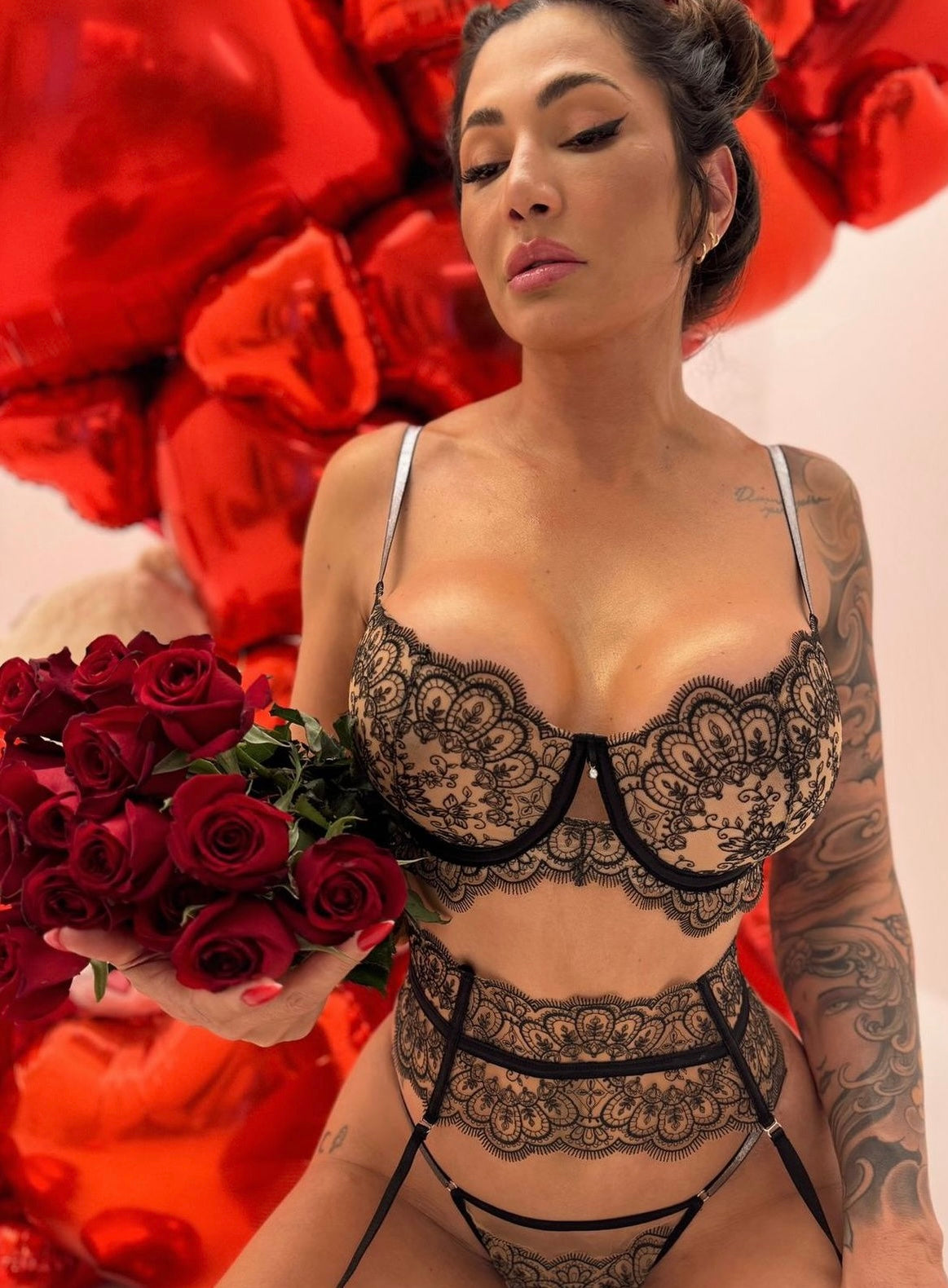 Cinta-liga Ariana