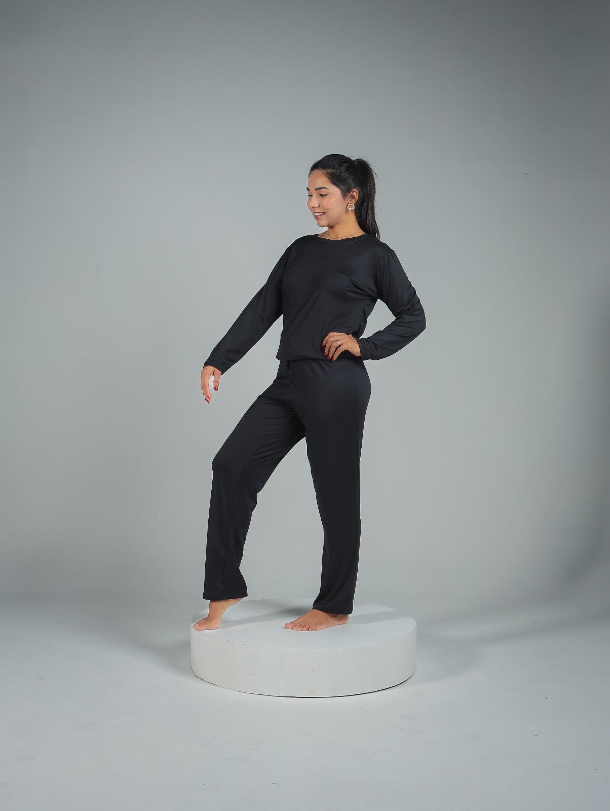 PIJAMA LONGO - PRETO LISO