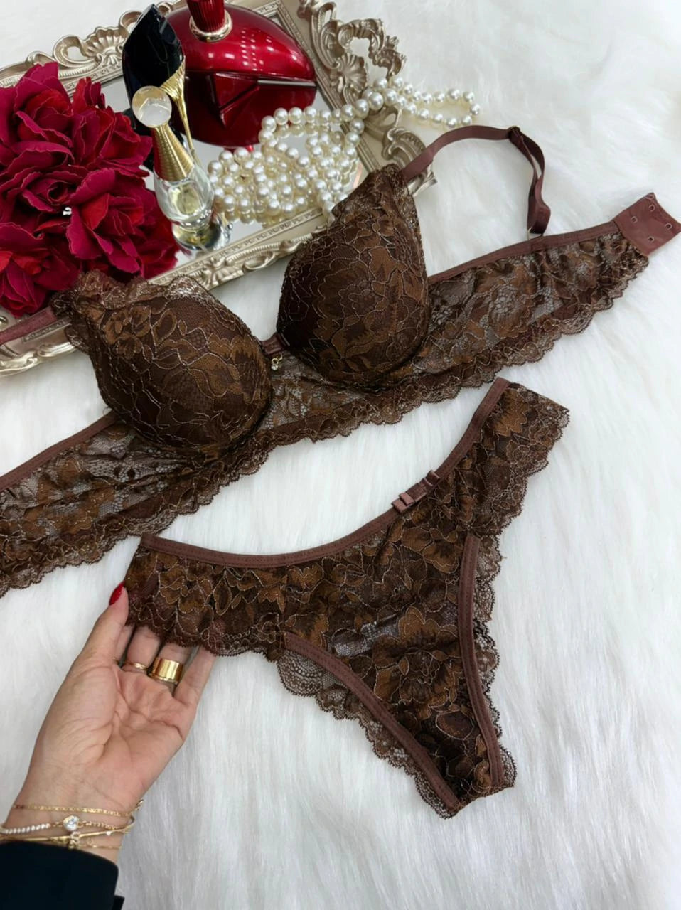 Conjunto Luciana - Marrom