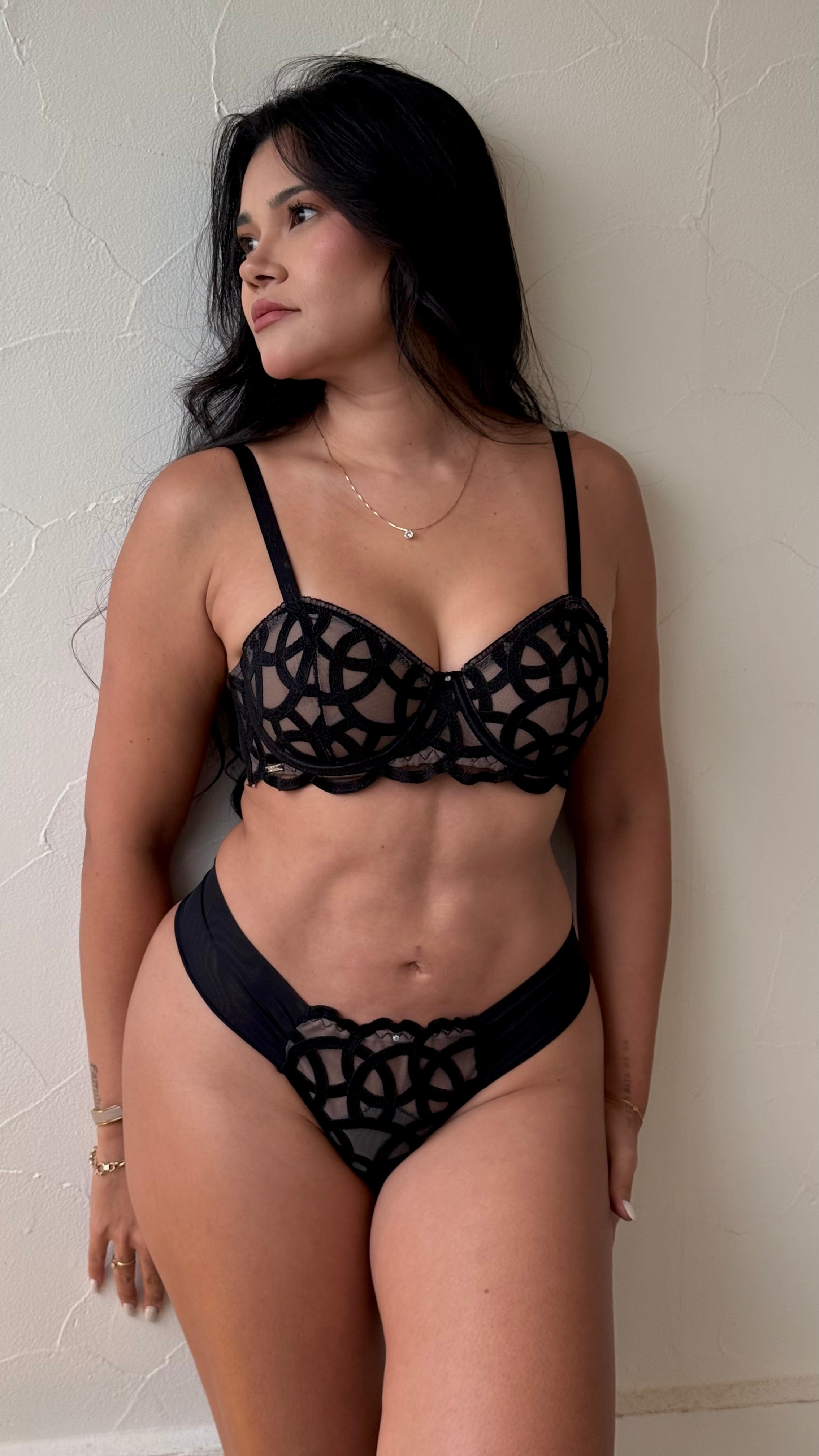 Aura Set - Black