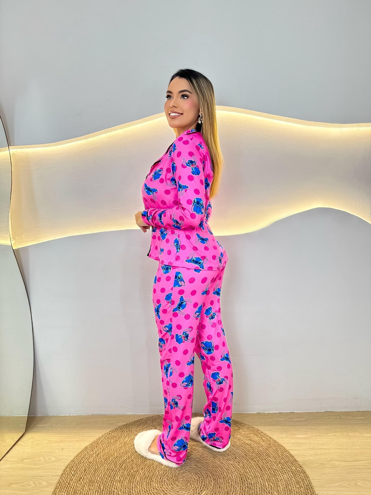 PIJAMA LONGO - AMERICANO - STITCH E CORAÇÃO