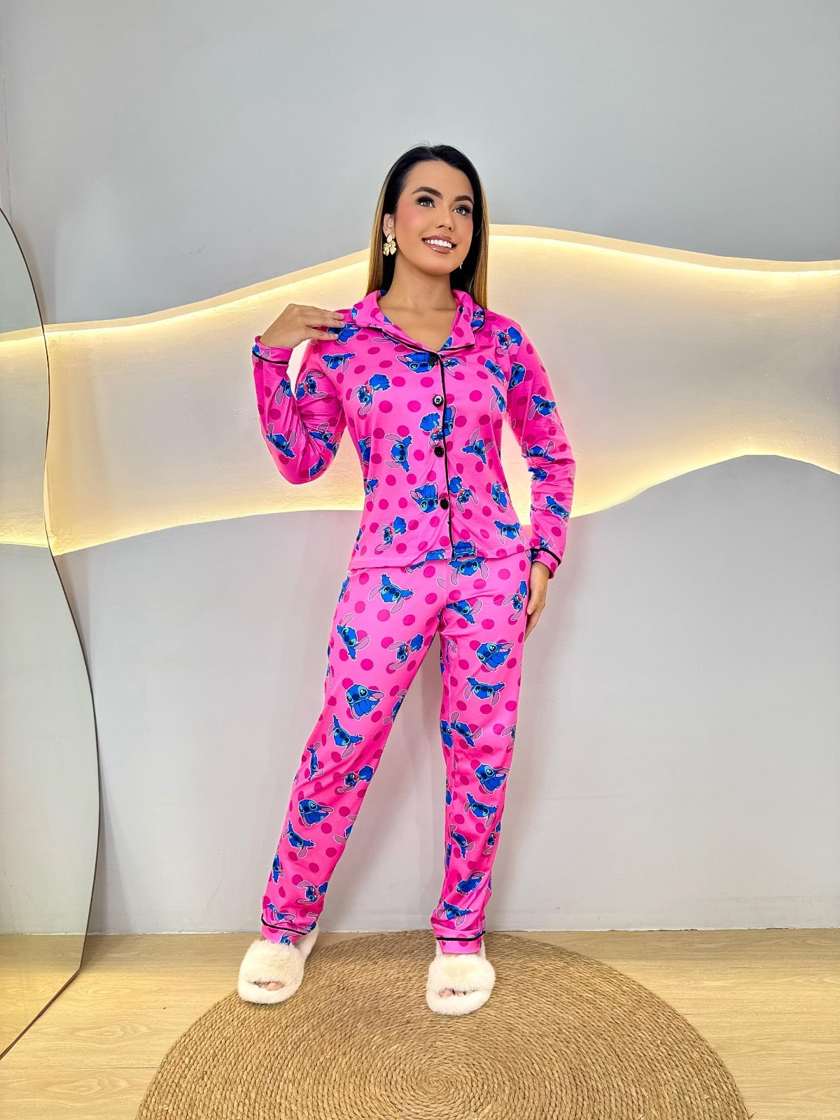 PIJAMA LONGO - AMERICANO - STITCH E CORAÇÃO